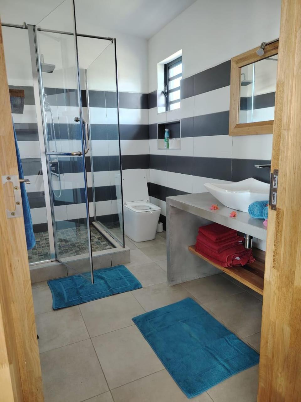 Appartement Le P'tit Bohneur à Trou-aux-Biches Extérieur photo